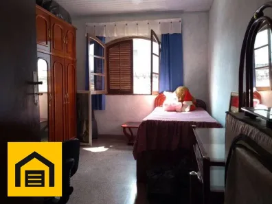 Sobrado com 3 Quartos à venda, 157m² no Vila Dirce, Mauá