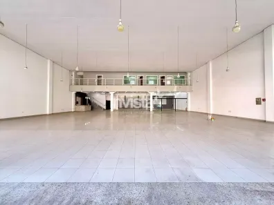 Ponto Comercial para alugar, 500m² no Vila Mathias, Santos