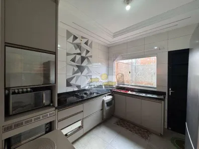 Casa com 3 Quartos à venda, 118m² no Parque das Laranjeiras, Uberaba