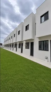 Casa de Condomínio com 2 Quartos à venda, 58m² no Jundiapeba, Mogi das Cruzes