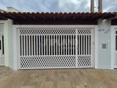 Casa com 2 Quartos para alugar, 120m² no Vila Boa Vista 1, São Carlos