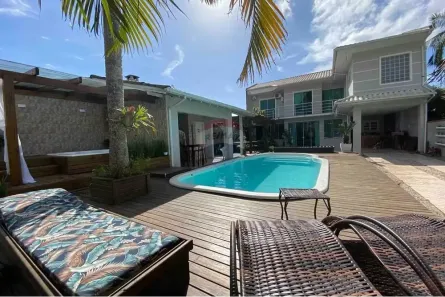 Casa com 4 Quartos à venda, 300m² no Praia João Rosa, Biguaçu