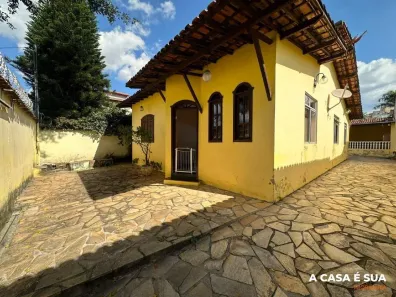Casa com 3 Quartos à venda, 190m² no Alvorada, Contagem
