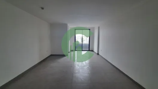 Sala Comercial para alugar, 24m² no Parque Jaçatuba, Santo André