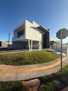 Casa de Condomínio com 3 Quartos à venda, 260m² no Residencial Marília, Senador Canedo