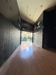 Ponto Comercial para alugar, 35m² no Parque Residencial Laranjeiras, Serra