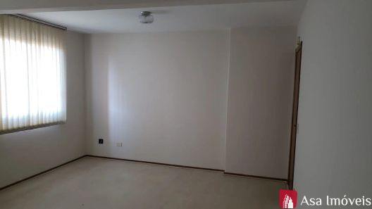 Sala Comercial à venda, 38m² no Centro, Curitiba