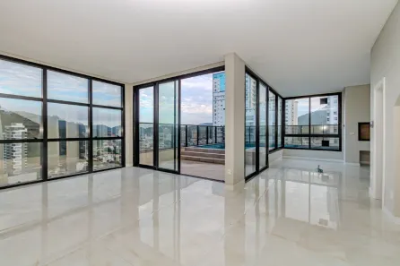 Cobertura com 3 Quartos à venda, 320m² no Fazenda, Itajaí