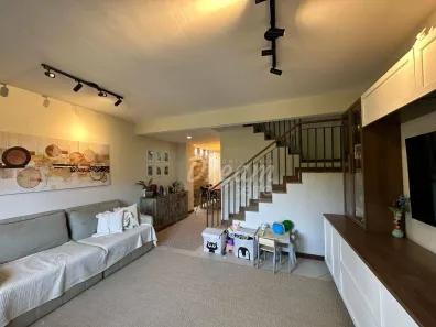 Casa de Condomínio com 3 Quartos à venda, 120m² no Barroso, Teresópolis
