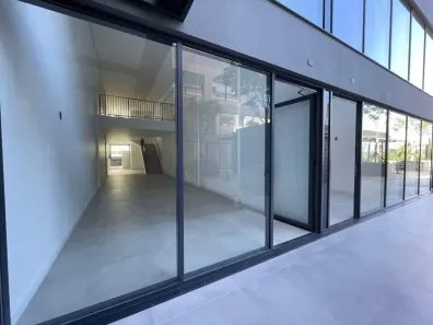 Ponto Comercial para alugar, 134m² no Saco Grande, Florianópolis