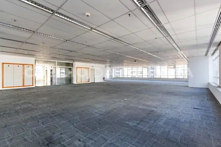 Sala Comercial à venda, 360m² no Cidade Monções, São Paulo