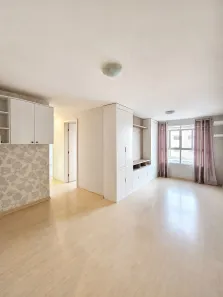 Apartamento com 3 Quartos para alugar, 63m² no Pinheirinho, Curitiba