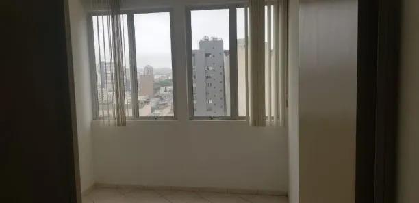 Sala Comercial à venda, 20m² no Centro, Curitiba