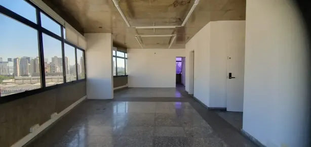 Sala Comercial à venda, 150m² no Santo Amaro, São Paulo