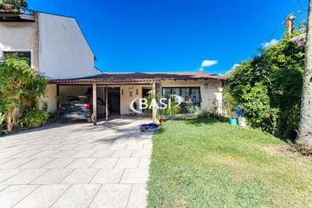 Casa com 4 Quartos à venda, 270m² no Jardim Social, Curitiba