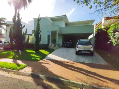 Casa com 4 Quartos à venda, 390m² no Flamboyant Residencial Park, Uberaba