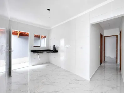 Casa de Condomínio com 2 Quartos à venda, 61m² no Sítio do Campo, Praia Grande