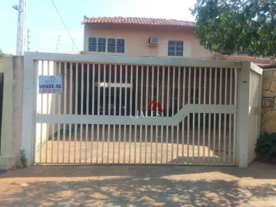 Sobrado com 3 Quartos à venda, 186m² no Jardim Maracanã, São José do Rio Preto
