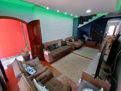 Sobrado com 3 Quartos à venda, 240m² no Parque Marajoara, Santo André