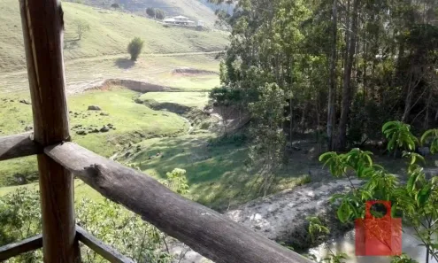 Fazenda/Sítio com 3 Quartos à venda, 200m² no , Natividade da Serra