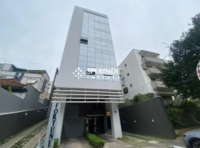 Sala Comercial para alugar, 189m² no Auxiliadora, Porto Alegre