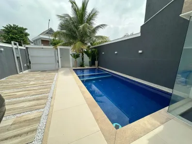 Casa com 5 Quartos à venda, 350m² no Vargem Grande, Rio de Janeiro