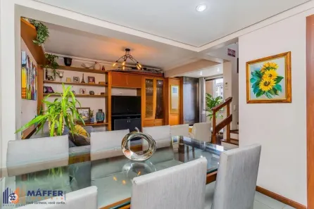 Apartamento com 2 Quartos à venda, 84m² no Passo da Areia, Porto Alegre