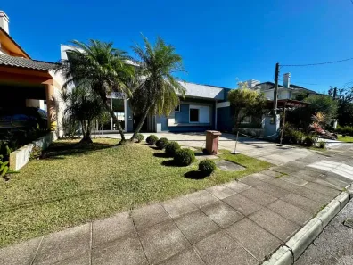 Casa de Condomínio com 3 Quartos à venda, 160m² no Zona Nova, Capão da Canoa