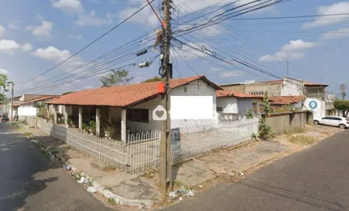 Casa com 3 Quartos à venda, 870m² no São João, Teresina