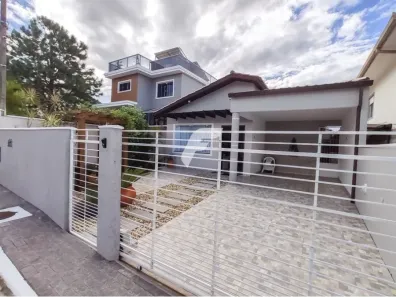 Casa com 3 Quartos à venda, 145m² no Ingleses do Rio Vermelho, Florianópolis