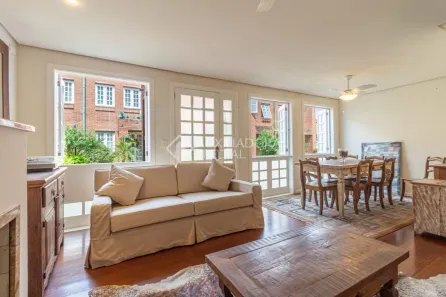 Casa de Condomínio com 3 Quartos à venda, 194m² no Chácara das Pedras, Porto Alegre