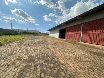 Galpão/Depósito/Armazém à venda, 1300m² no Polo Empresarial Goiás, Aparecida de Goiânia