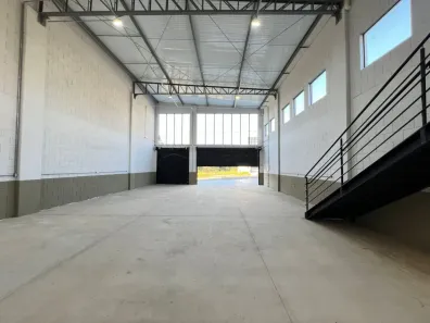 Galpão/Depósito/Armazém para alugar, 212m² no Jardim Primavera, Itupeva
