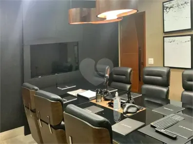 Sala Comercial à venda, 167m² no Vila Olímpia, São Paulo