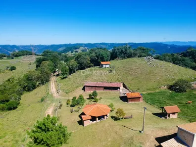 Fazenda/Sítio com 3 Quartos à venda, 1200m² no São Martinho, Tubarão