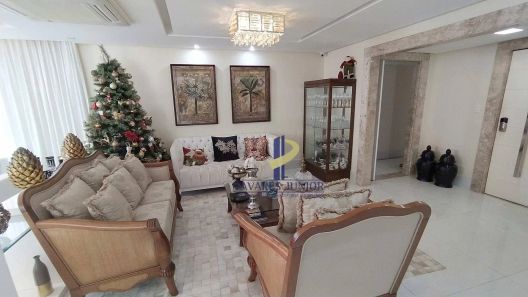 Apartamento com 4 Quartos à venda, 224m² no Itaigara, Salvador