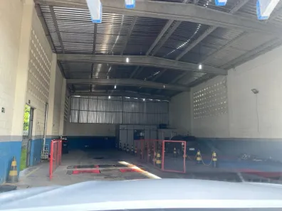 Ponto Comercial à venda, 300m² no Recreio Ipitanga, Lauro de Freitas