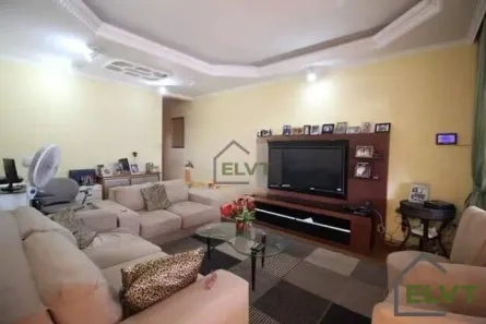 Sobrado com 3 Quartos à venda, 250m² no Quitaúna, Osasco