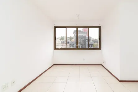Apartamento com 3 Quartos para alugar, 71m² no Medianeira, Porto Alegre