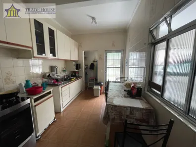 Casa com 3 Quartos à venda, 180m² no Vila Brasilina, São Paulo
