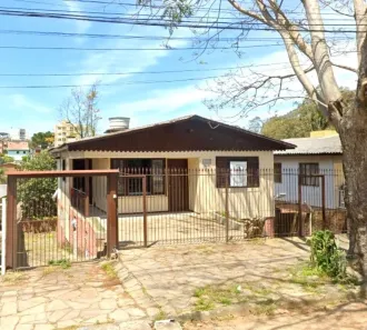 Casa com 10 Quartos à venda, 350m² no Santa Lúcia, Caxias do Sul