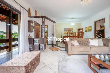 Casa com 4 Quartos à venda, 315m² no Velha, Blumenau
