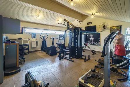 Casa de Condomínio com 7 Quartos à venda, 620m² no Alphaville, Santana de Parnaíba