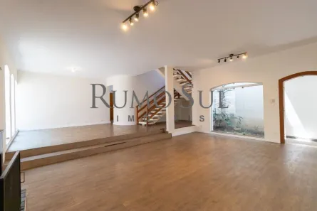 Casa com 4 Quartos à venda, 250m² no Santo Amaro, São Paulo