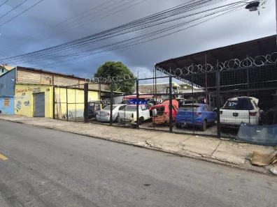 à venda, 351m² no Tirol (Barreiro), Belo Horizonte