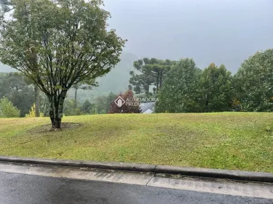 Lote/Terreno à venda, 593m² no Bavária, Gramado