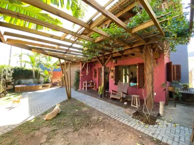 Casa com 2 Quartos à venda, 250m² no Rio Tavares, Florianópolis