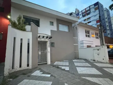 Imóvel Comercial com 8 Quartos à venda, 142m² no Vila Itapura, Campinas