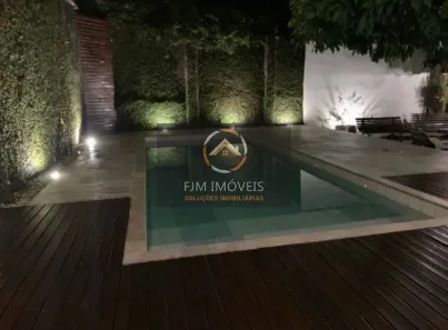 Casa com 6 Quartos à venda, 400m² no Maria Paula, Niterói