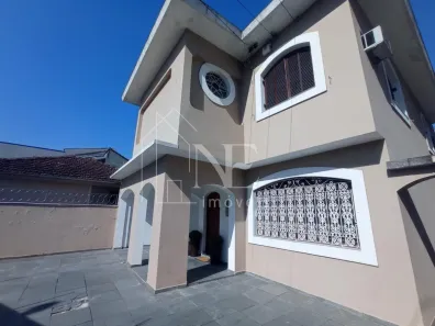 Sobrado com 3 Quartos à venda, 209m² no Jardim Independência, São Vicente